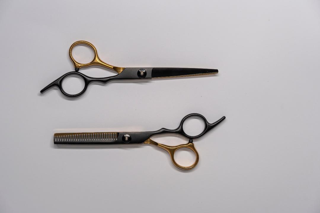 Професионален комплект фризьорски ножици