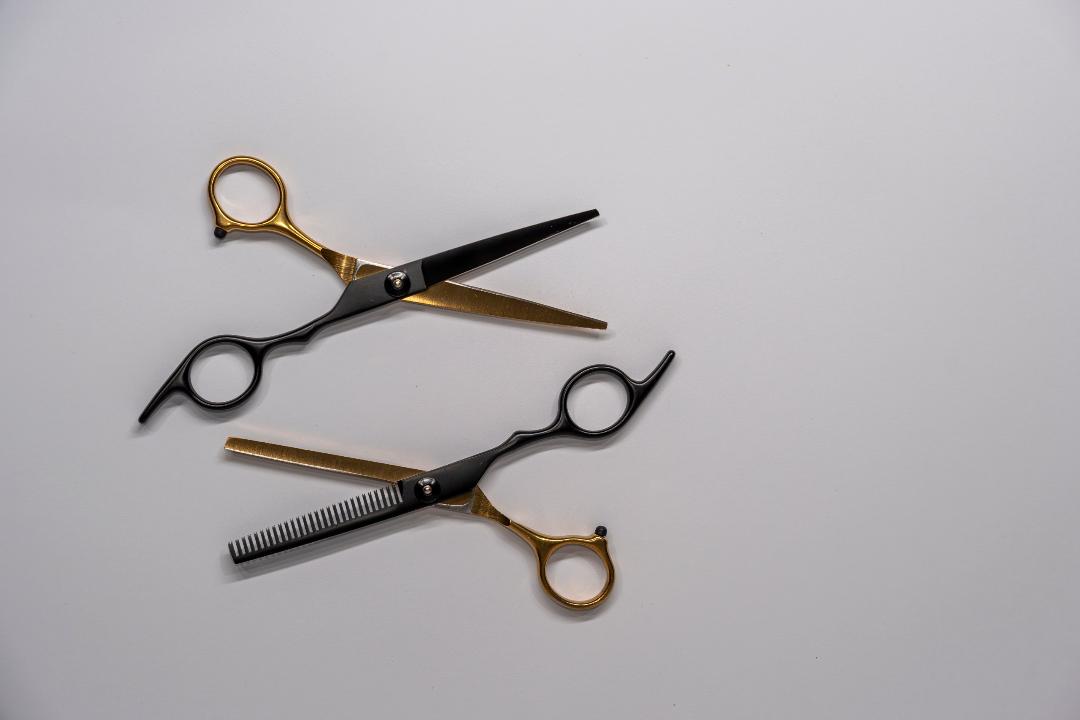 Професионален комплект фризьорски ножици